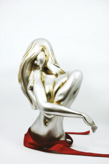 Elegant Sexy Nude Girl Sculpture