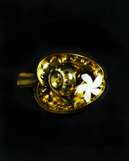 Brass Kumkum with apple tray